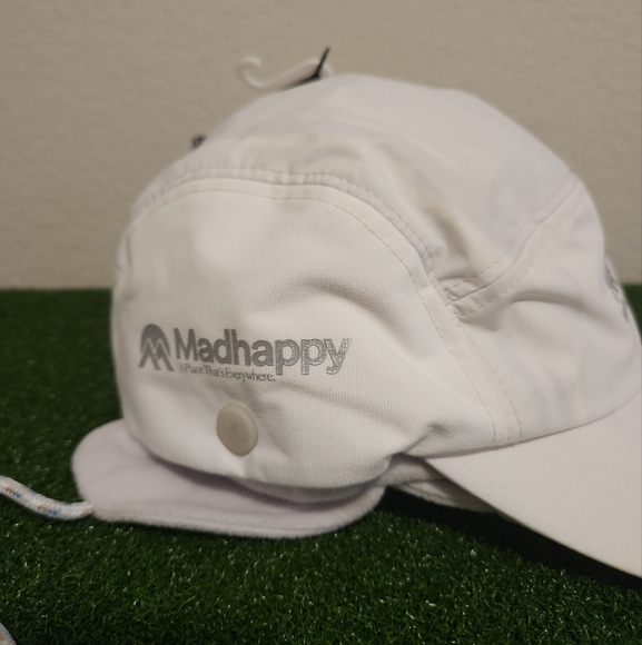 Madhappy Gray & White Columbia Edition Bugaboo Interchange Cap NWT Men’s O/S - Picture 5 of 9